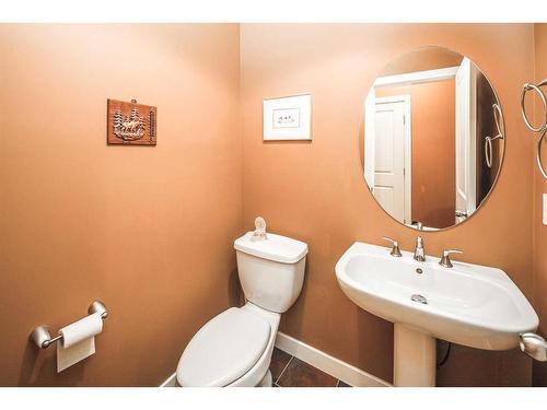 88 Walden Terrace Se, Calgary, AB - Indoor Photo Showing Bathroom