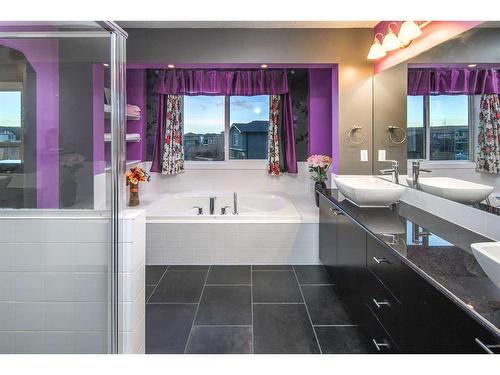 88 Walden Terrace Se, Calgary, AB - Indoor Photo Showing Bathroom