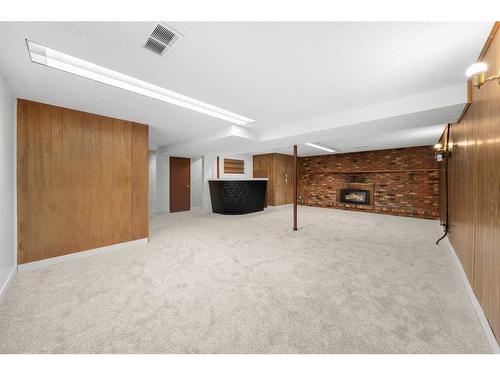 4526 Fordham Crescent Se, Calgary, AB - Indoor Photo Showing Other Room