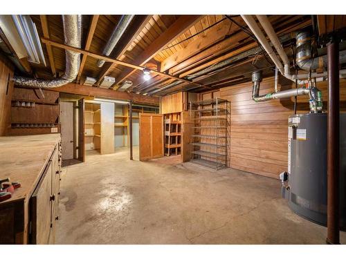 4526 Fordham Crescent Se, Calgary, AB - Indoor Photo Showing Basement