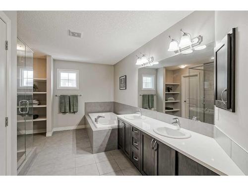 34 Mahogany Close Se, Calgary, AB - Indoor Photo Showing Bathroom