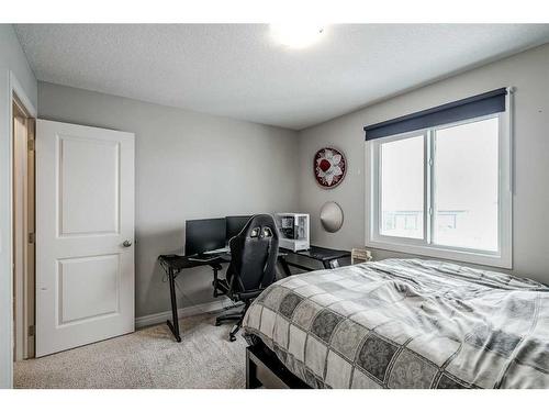 34 Mahogany Close Se, Calgary, AB - Indoor Photo Showing Bedroom