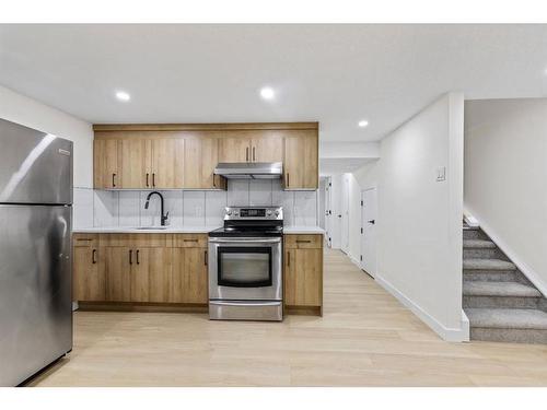 172 Falton Way Ne, Calgary, AB - Indoor Photo Showing Kitchen