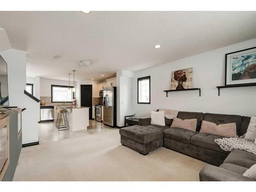 224 Cranberry Park Se, Calgary, AB - Indoor Photo Showing Living Room