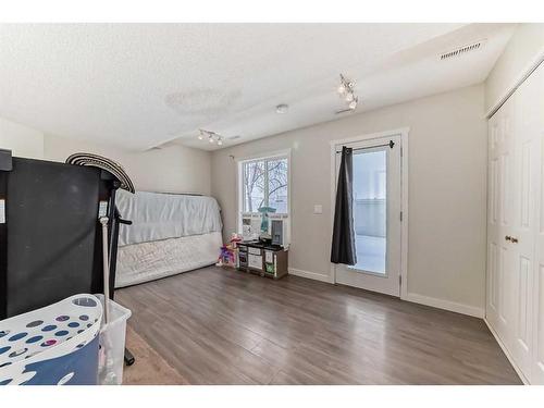 257 Copperpond Landing Se, Calgary, AB - Indoor