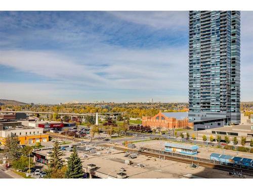 905-1053 10 Street Sw, Calgary, AB - Outdoor With View