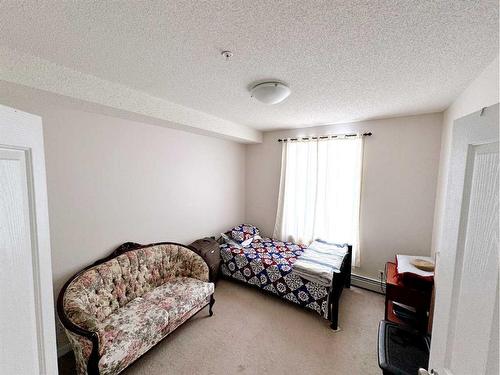 1310-333 Taravista Drive Ne, Calgary, AB - Indoor Photo Showing Bedroom