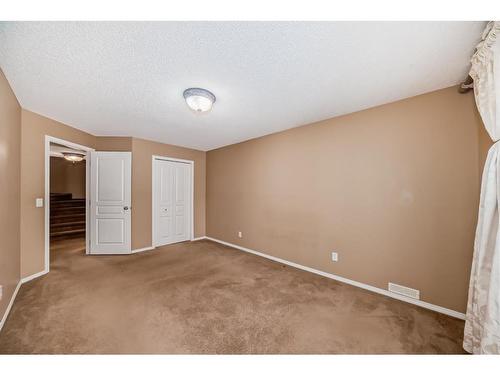 47 Panamount Heights Nw, Calgary, AB - Indoor Photo Showing Other Room