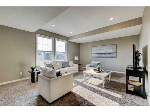 83 Mahogany Way Se, Calgary, AB - Indoor Photo Showing Living Room