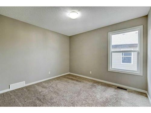 83 Mahogany Way Se, Calgary, AB - Indoor Photo Showing Other Room