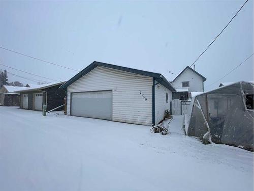 2130 19 Avenue, Didsbury, AB - Outdoor With Exterior