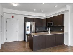 403-214 Sherwood Square NW Calgary, AB T3R 1T6