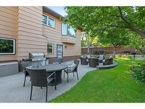 11 Oakmount Way Sw, Calgary, AB - Outdoor With Deck Patio Veranda With Exterior