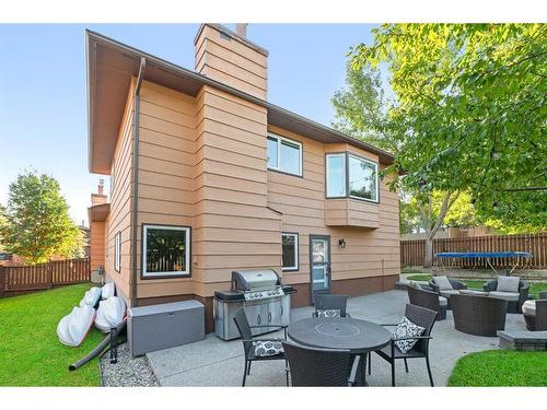 11 Oakmount Way Sw, Calgary, AB - Outdoor With Deck Patio Veranda With Exterior