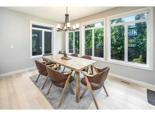 35 Aspen Summit Mount Sw, Calgary, AB - Indoor Photo Showing Dining Room