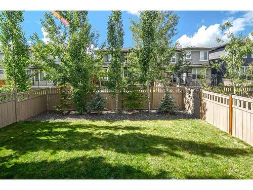 35 Aspen Summit Mount Sw, Calgary, AB - Outdoor With Backyard