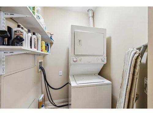 3104 Lake Fraser Court Se, Calgary, AB - Indoor Photo Showing Laundry Room