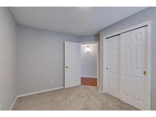 3216-3216 Sienna Park Green Sw, Calgary, AB - Indoor