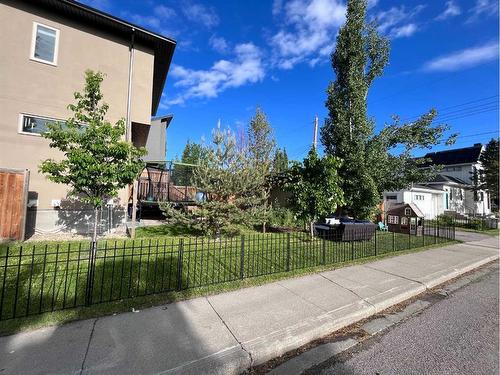 4815 19 Street Sw, Calgary, AB - Outdoor