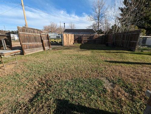 514 3 Avenue, Bassano, AB - Outdoor