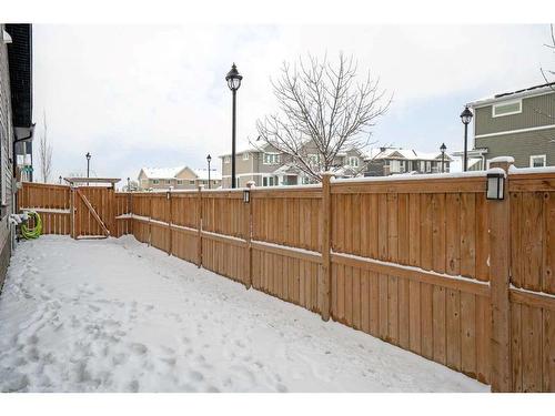 71 Ravenstern Point Se, Airdrie, AB - Outdoor