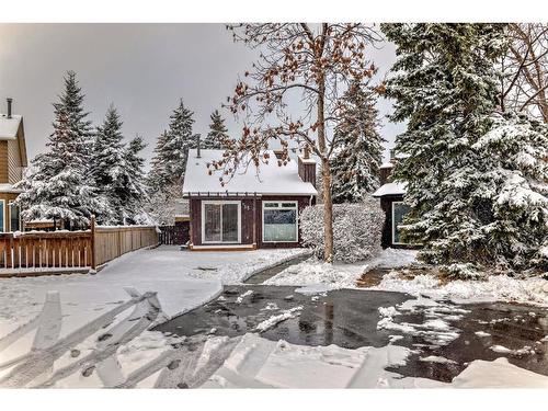 35 Templegreen Place Ne, Calgary, AB - Outdoor