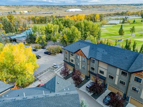 211 Valley Ridge Manor Nw, Calgary, AB - Outdoor With View