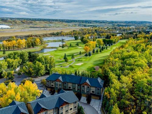 211 Valley Ridge Manor Nw, Calgary, AB - Outdoor With View