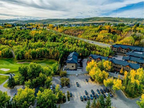 211 Valley Ridge Manor Nw, Calgary, AB - Outdoor With View