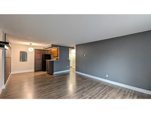 303-1027 Cameron Avenue Sw, Calgary, AB - Indoor