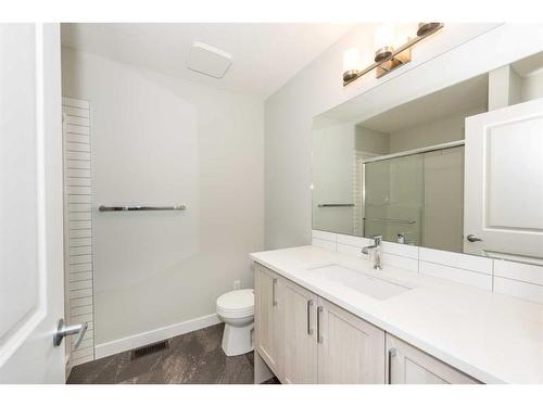 1023 Sage Hill Grove Nw, Calgary, AB - Indoor Photo Showing Bathroom