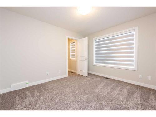 1023 Sage Hill Grove Nw, Calgary, AB - Indoor Photo Showing Other Room