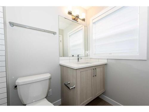 1023 Sage Hill Grove Nw, Calgary, AB - Indoor Photo Showing Bathroom