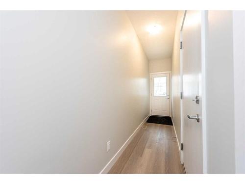 1023 Sage Hill Grove Nw, Calgary, AB - Indoor Photo Showing Other Room