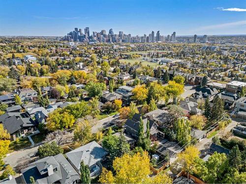 1221 20A Street Nw, Calgary, AB - Outdoor With View