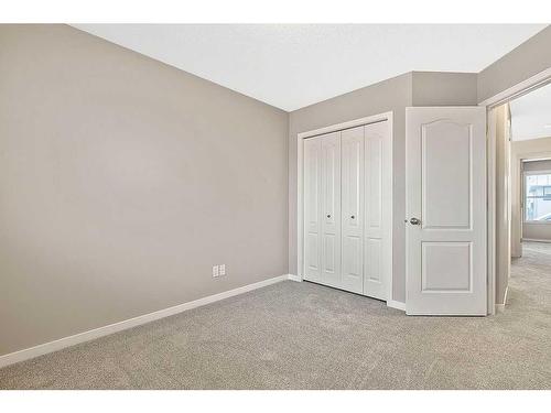 14 Silverado Saddle Heights Sw, Calgary, AB - Indoor Photo Showing Other Room