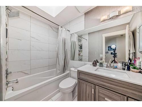 141 Cranston Way Se, Calgary, AB - Indoor Photo Showing Bathroom