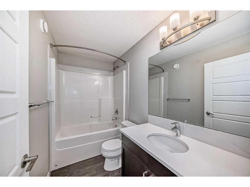 151 Masters Link Se, Calgary, AB - Indoor Photo Showing Bathroom