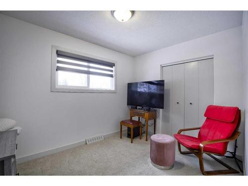 9311 Fairmount Drive Se, Calgary, AB - Indoor