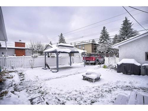 9311 Fairmount Drive Se, Calgary, AB - Outdoor