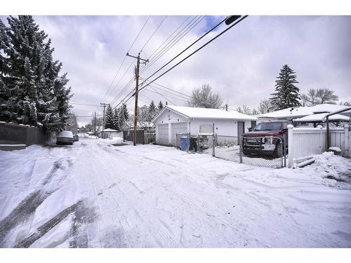 9311 Fairmount Drive Se, Calgary, AB - Outdoor