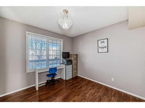 23 Harvest Rose Circle Ne, Calgary, AB - Indoor Photo Showing Office