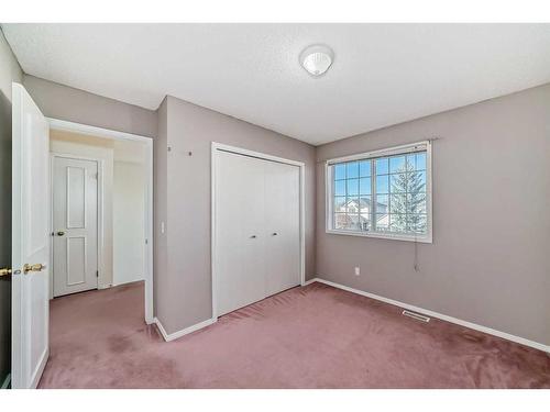 23 Harvest Rose Circle Ne, Calgary, AB - Indoor Photo Showing Other Room