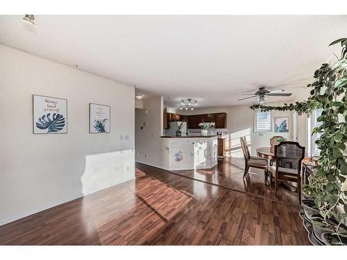 23 Harvest Rose Circle Ne, Calgary, AB - Indoor