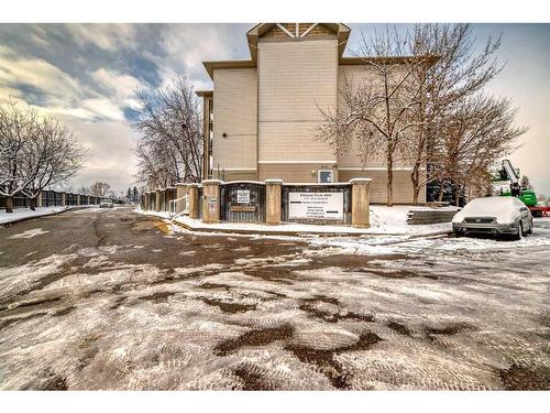 419-1717 60 Street Se, Calgary, AB - Outdoor