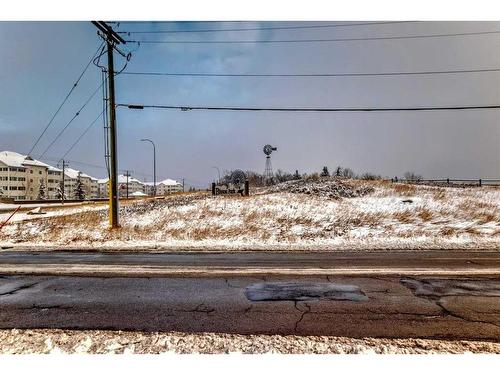 419-1717 60 Street Se, Calgary, AB - Outdoor With View