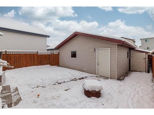 41 Evermeadow Manor Sw, Calgary, AB - Outdoor With Exterior