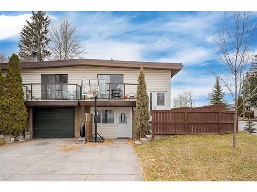 7002 54 Avenue Nw, Calgary, AB - Outdoor