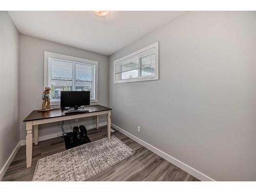 204 Crestbrook Common Sw, Calgary, AB - Indoor