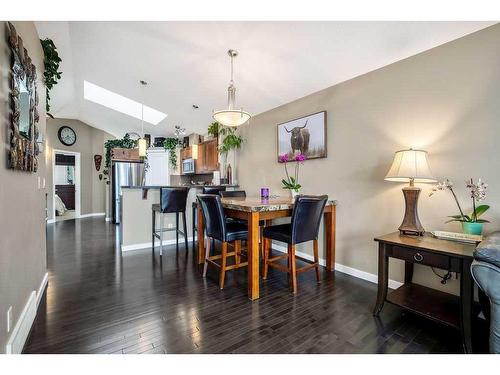 123 New Brighton Landing Se, Calgary, AB - Indoor Photo Showing Dining Room